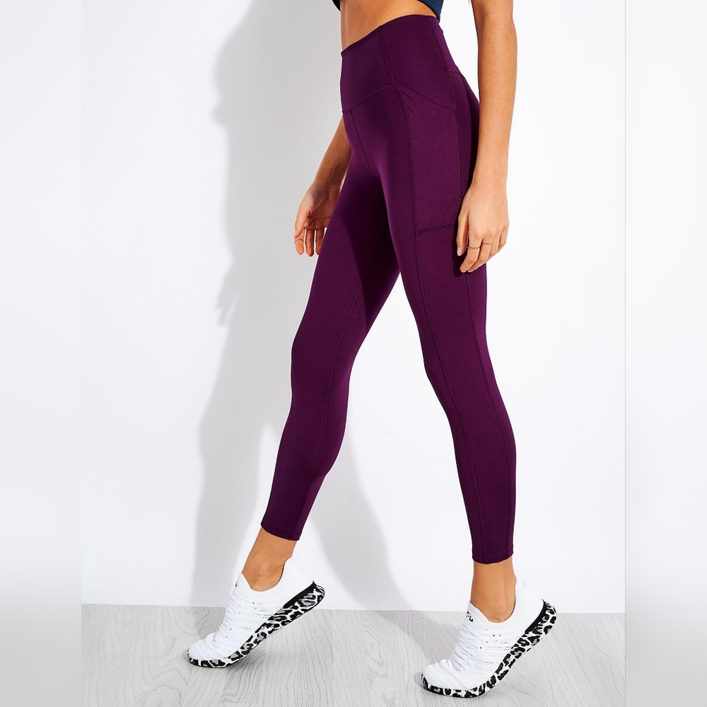 Girlfriend Collective High Waisted 7/8 Pocket Compression Legging - Plum Size XS